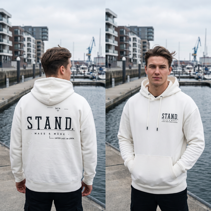 Getragener STAND. Ultra Heavy Hoodie in Gischt mit großem Rückenprint in nordischer Hafenatmosphäre